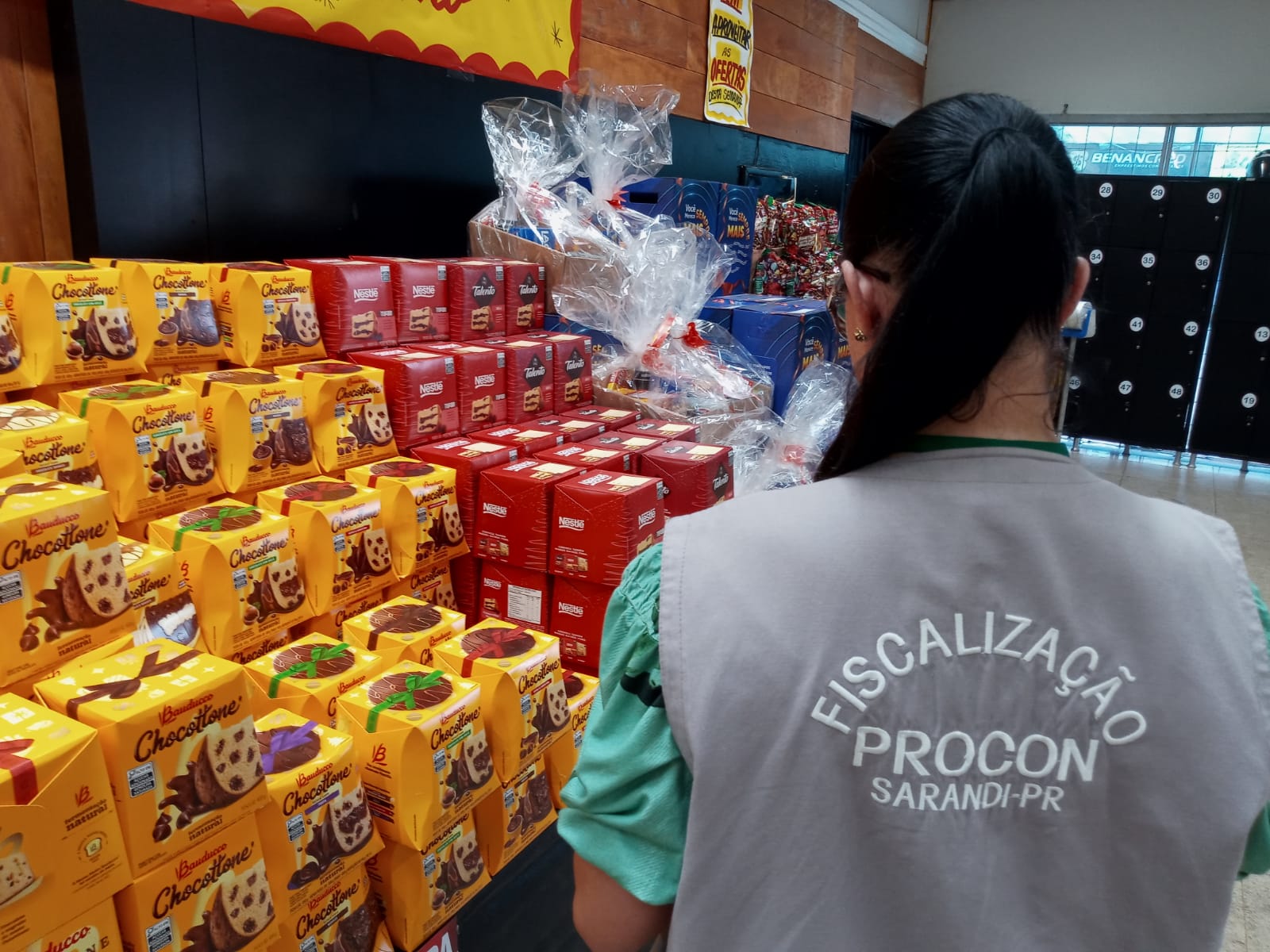 Parceria une Procons de Sarandi e Maringá e pesquisa aponta variação de preço nos produtos da ceia de Natal